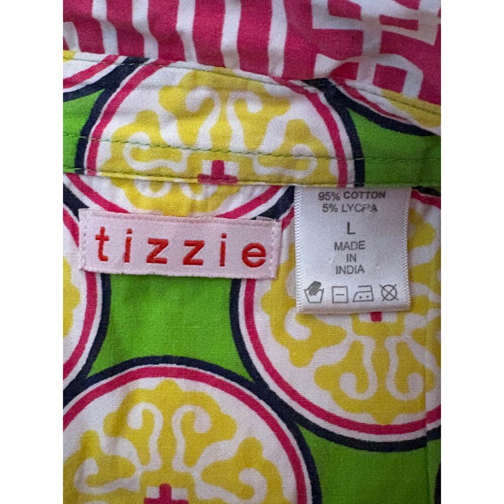Tizzie Button‑Front Vibrant Geometric & Contrast Cuff Detail - Picture 9 of 9
